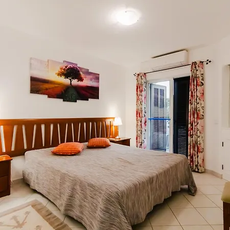 Acolhedor T2 , Balaia Golf Village A 800 Da